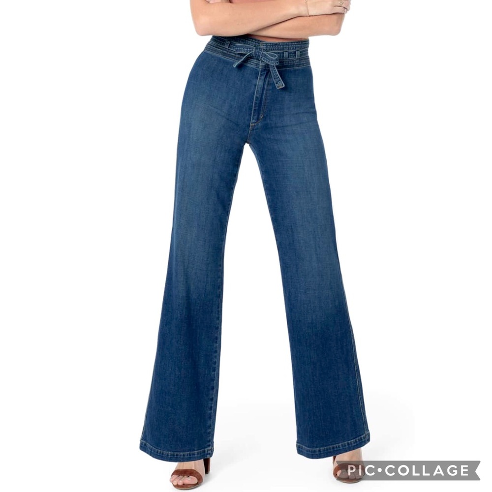 Joe’s Jeans The High-Rise Flare Belted Jeans | 30W